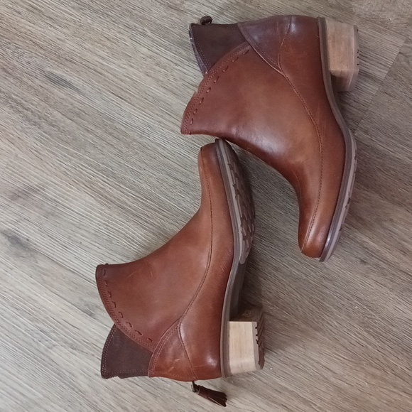 Chaco Cataluna leather boot - Picture 1 of 5